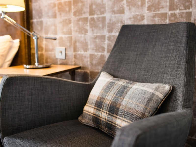 West By Compass Hospitality 3* Глазго