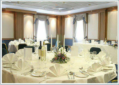 West By Compass Hospitality Отель 3*